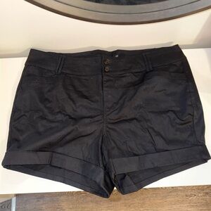Torrid Black Women's Bermudas